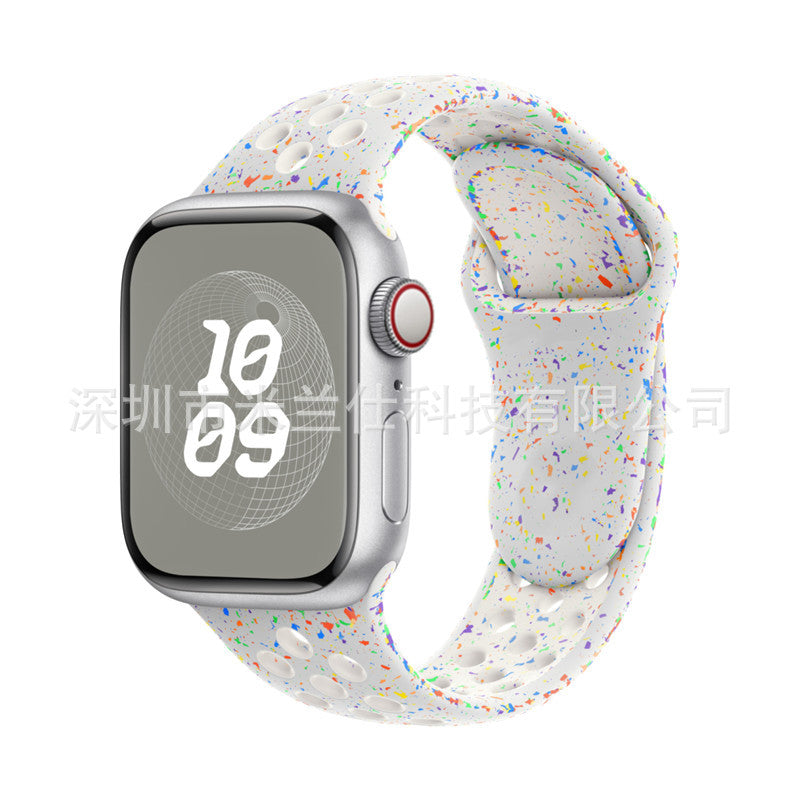 Image of dual colour silicone sport band for Apple Watch 4