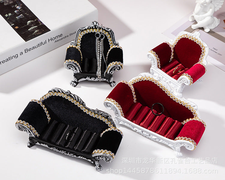 Elegant Vintage Style Resin Jewelry Organizer Sofa Black Version
