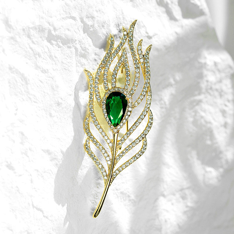 Close-up of elegant rhinestone pin for women - Image 2