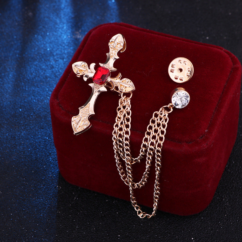 Silver brooch for anniversary gifting