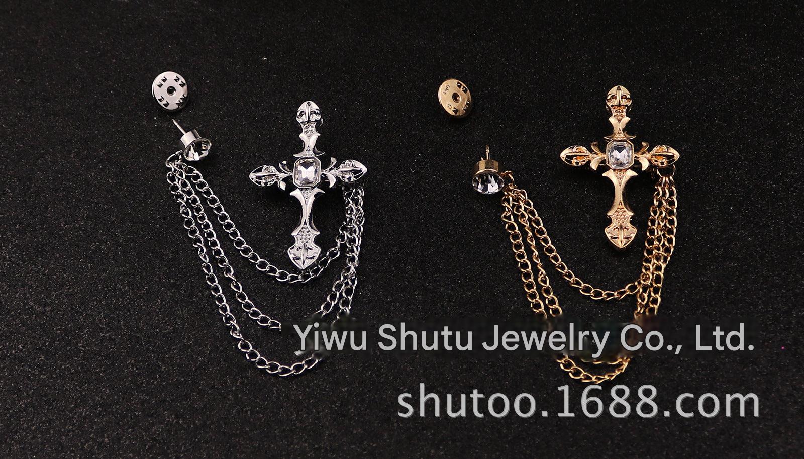 Close-up view of the vintage cross brooch