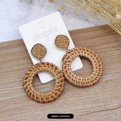 Versatile Beach Earrings Image 10