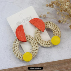 Fashionable Handmade Earrings Image 5