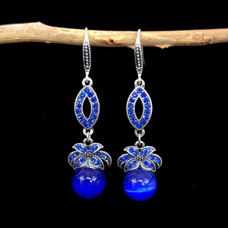 Elegant Crystals Accent on Earrings Image 10