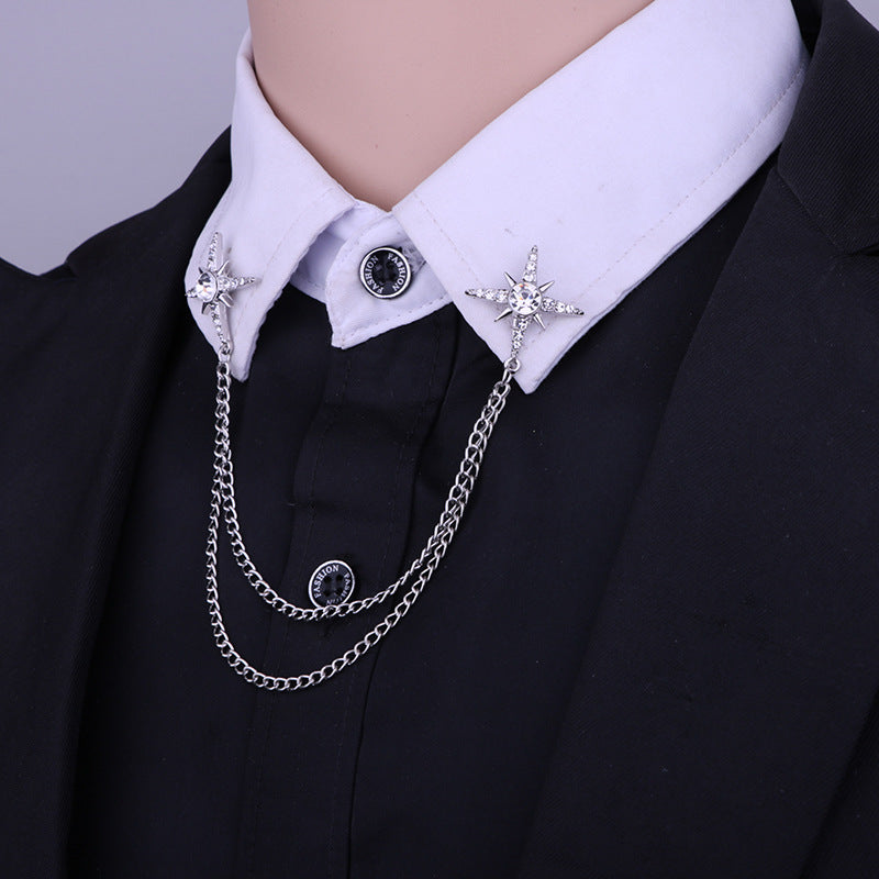 Close-up view of the metal alloy collar chain accessory