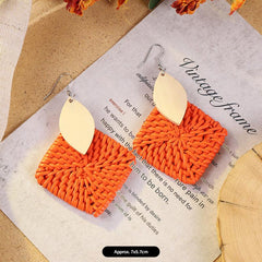 Fashionable lightweight earrings for summer outings