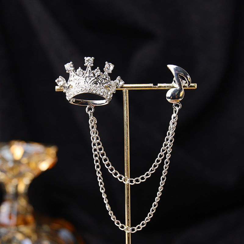 Brooch worn on jacket showing versatility