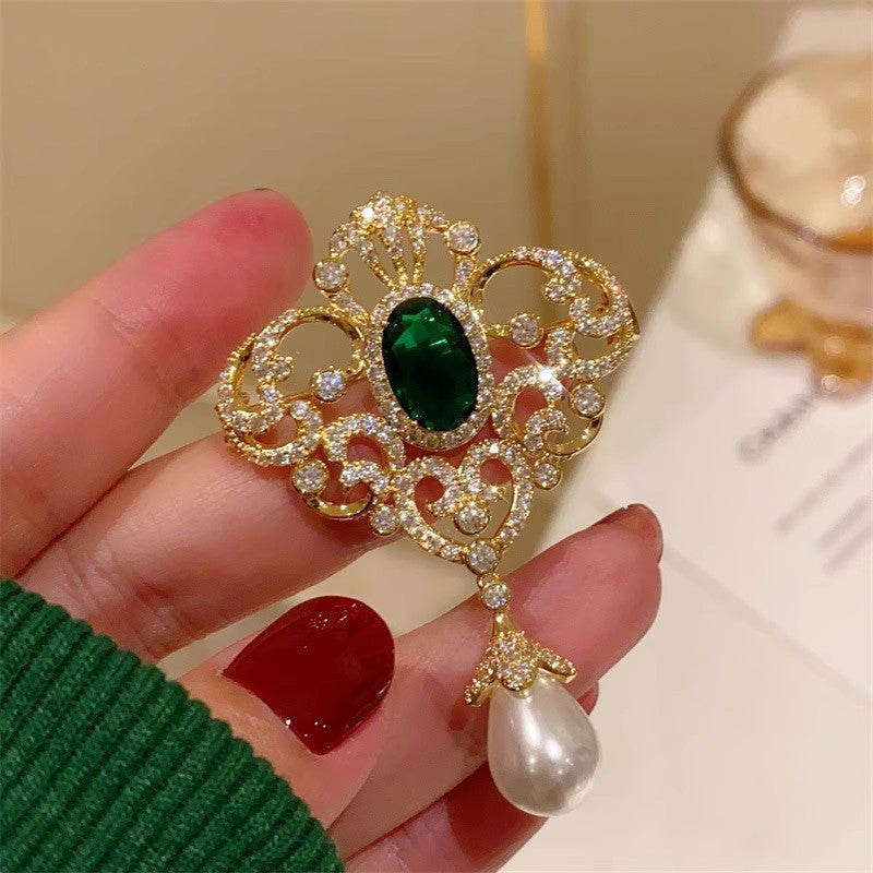 Close-up of Green Zircon Floral Brooch