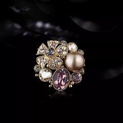 Fashion Accessory Pin Image 7