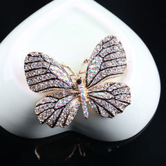 Charming animal pin brooch - Dragonfly design