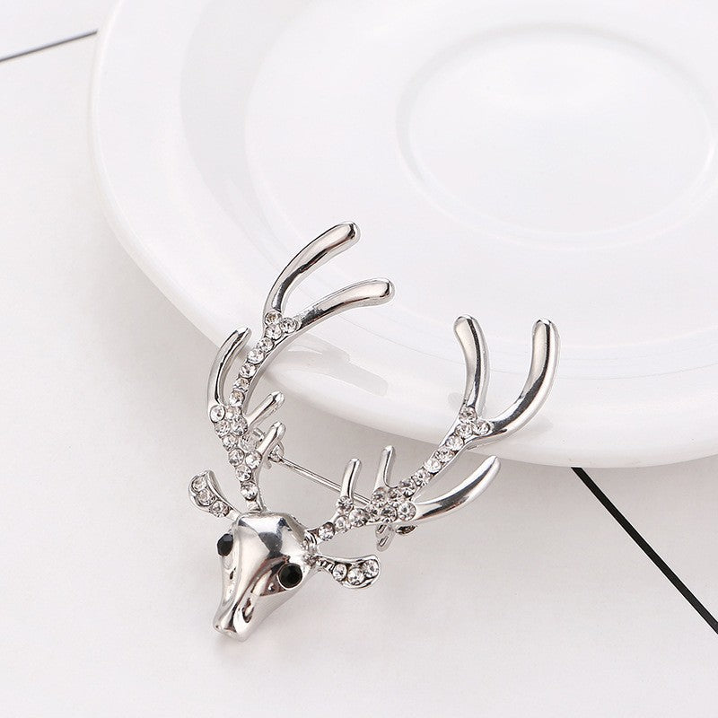 Charming animal pin brooch - Bee design