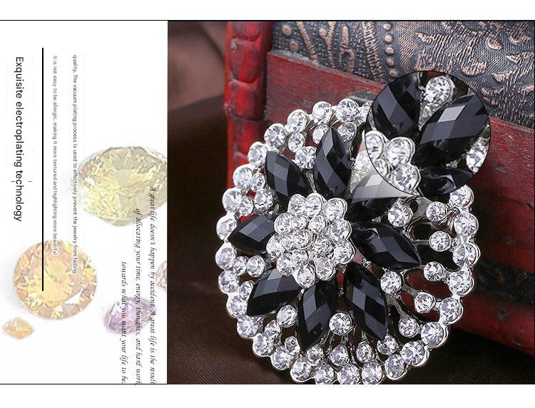 Premium Alloy Flower Brooch Pin - Image 5