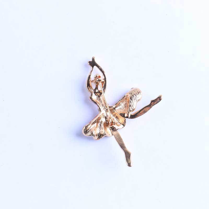 Fashionable anti-slip brooch with unique design