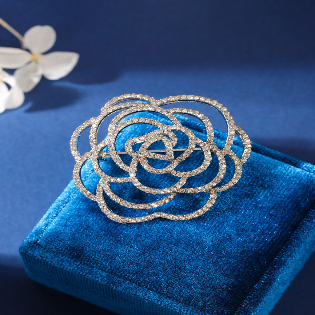 different angles of alloy brooch
