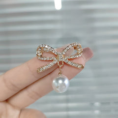 Fashion accessory for women's outfit - Image 10
