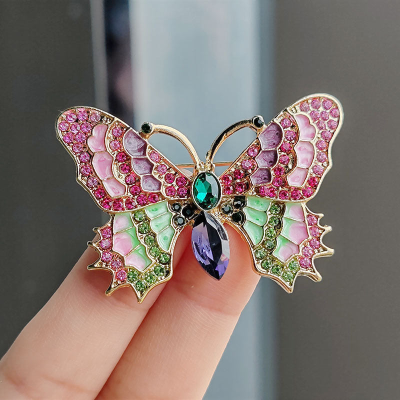 Sparkling details on insect pin brooch