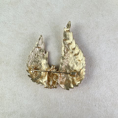 Functional and Decorative Vintage Brooch Image 4
