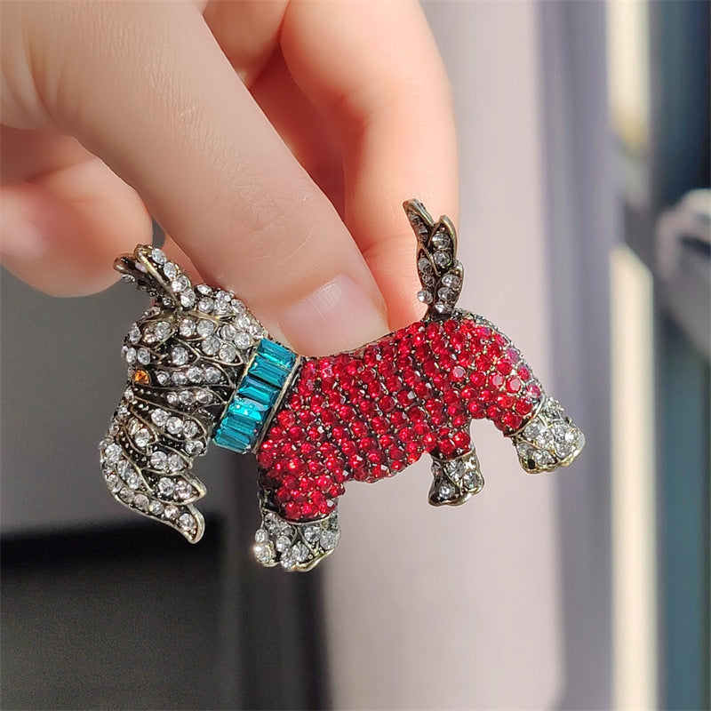 Fashion brooch featuring a sparkling dog design