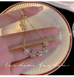 Elegant star-shaped bracelet worn on wrist