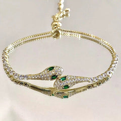 Versatile bracelet for casual and formal outfits