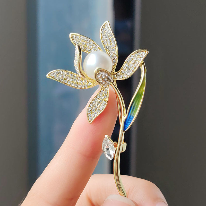 elegant brooch highlighting zirconia stones image 7