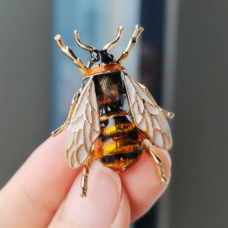 Charming Animal Brooch 3 - Unique Colour Variants