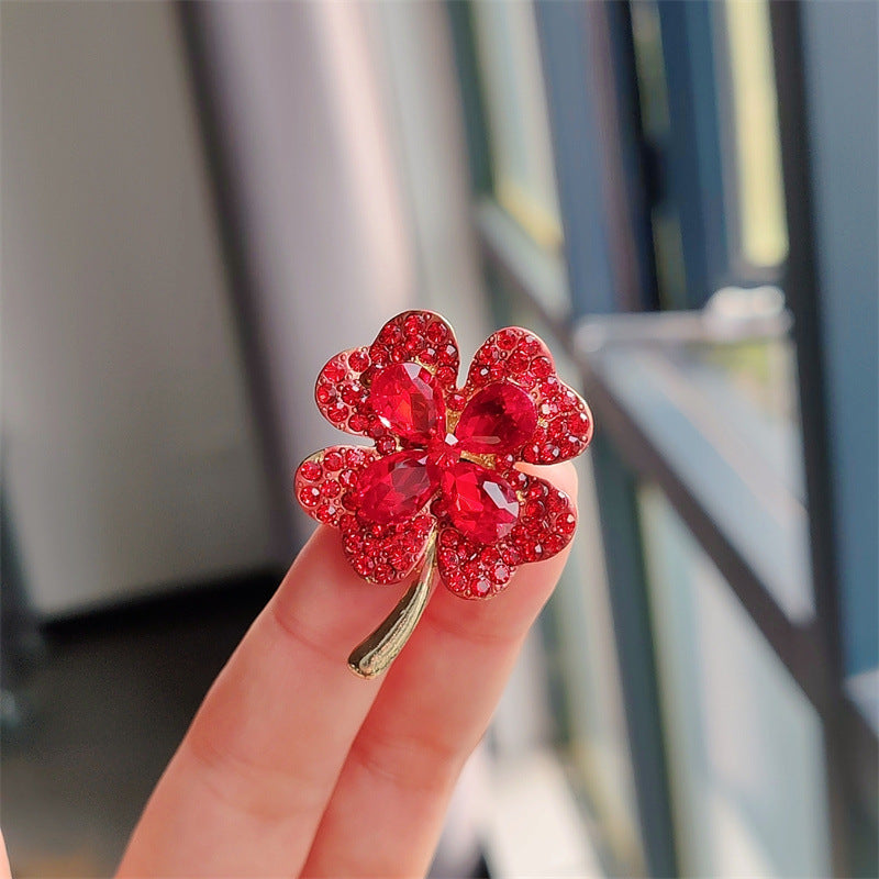 High-quality alloy brooch for women