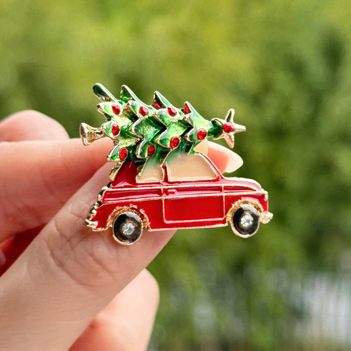 Versatile Christmas pin perfect for outfits