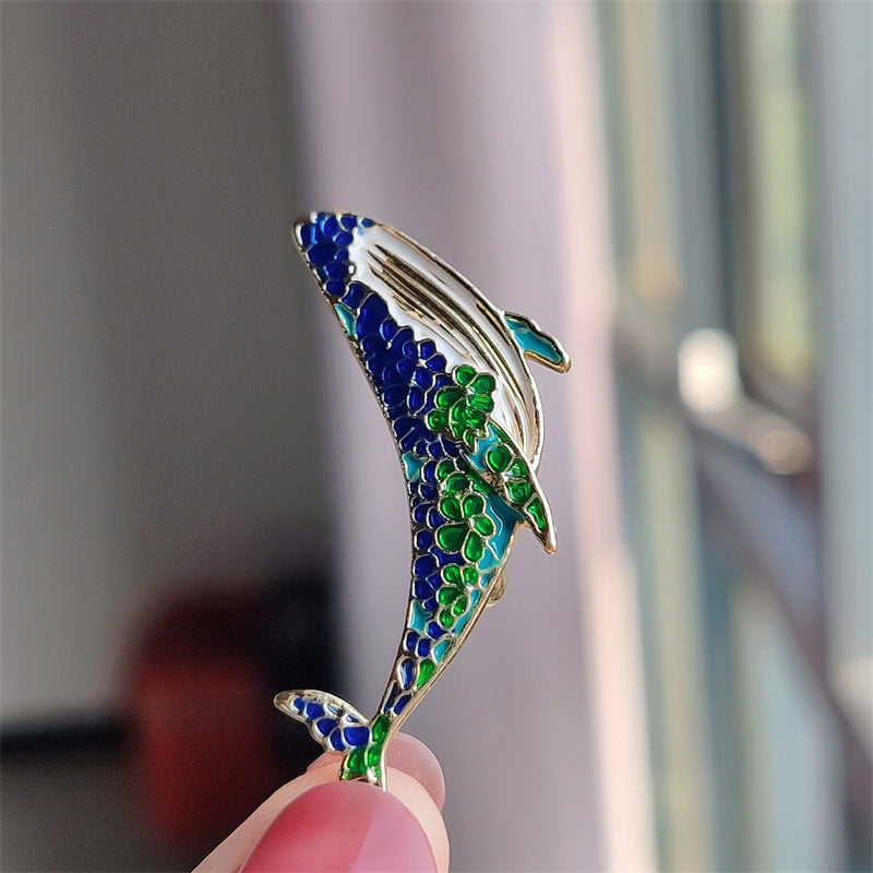 Trendy vintage accessory perfectly suited for any look