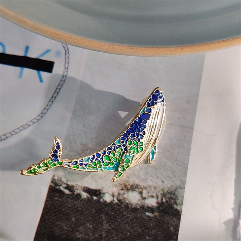 Vintage style marine animal pin for fashionable outfits