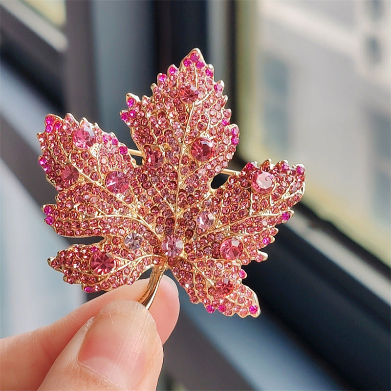 Intricate Leaf Brooch - Luxurious Accessory
