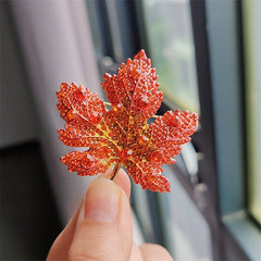 Stunning Leaf Brooch in Sleek Metal