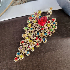Stylish brooch for jackets and bags