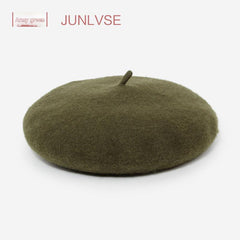 Casual black wool beret for women