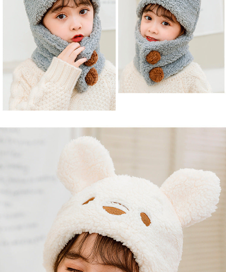Pink bear pattern winter hat for children