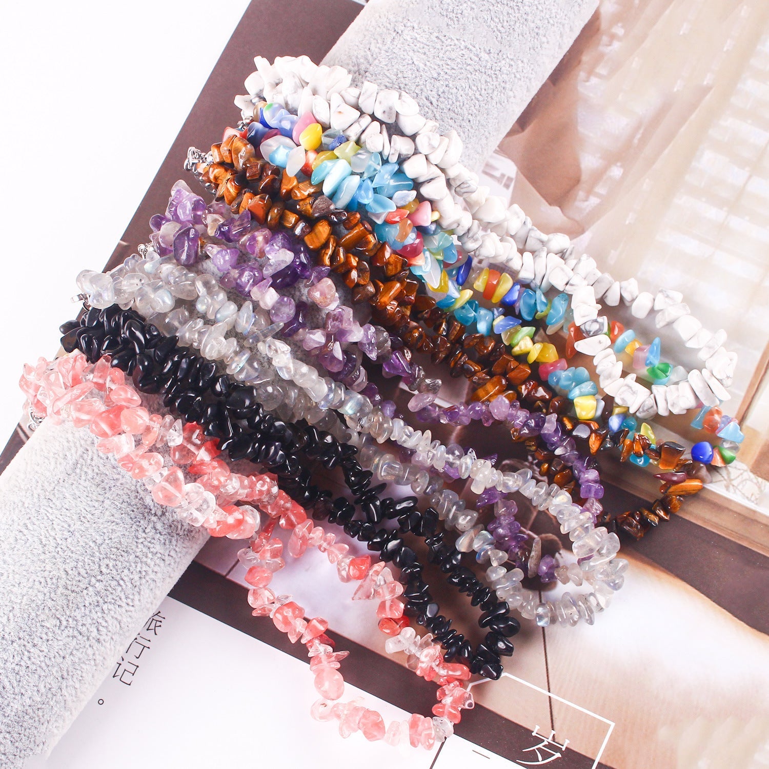 Colourful irregular beads of crystal necklace