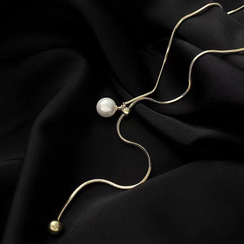 Elegant Pull-Down Pearl Long Necklace Image 3