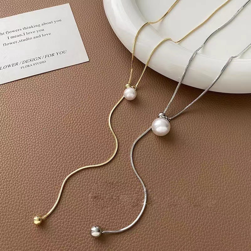 Elegant Pull-Down Pearl Long Necklace Image 4