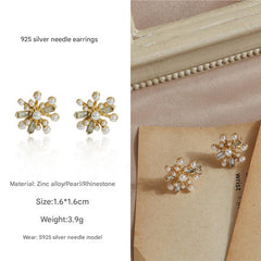 Multiple colour options of pearl earrings 5