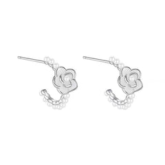 Lightweight earrings for all-day comfort