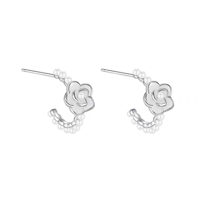 Lightweight earrings for all-day comfort