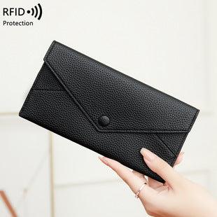 Pink waterproof women's wallet design