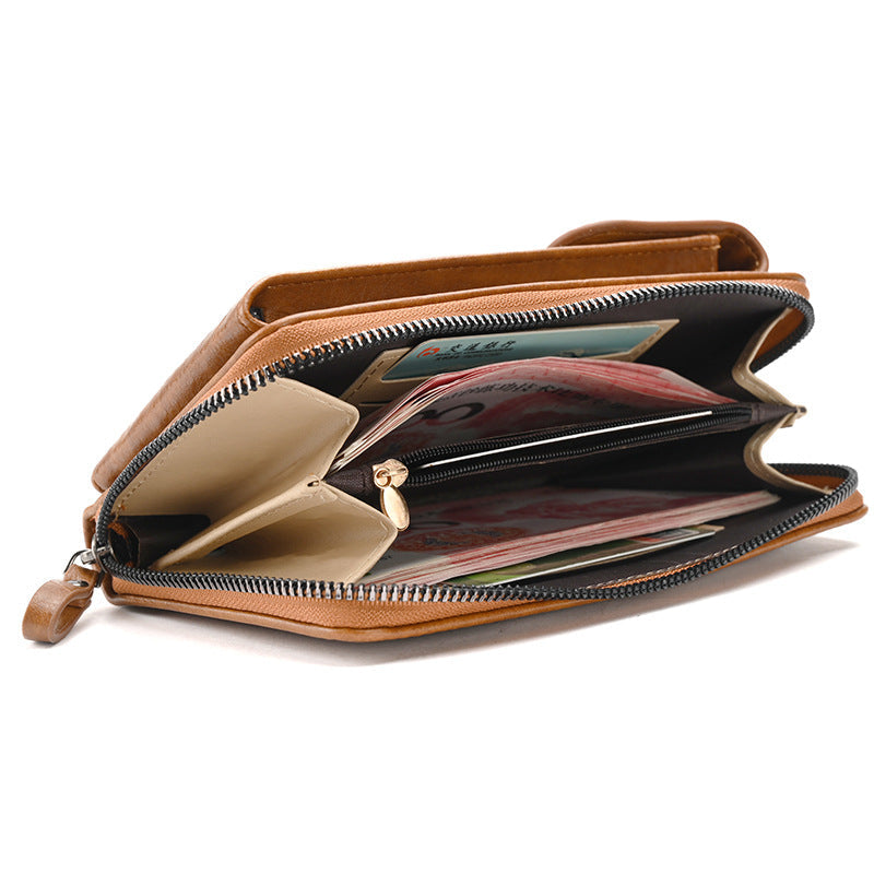 Detailed view of the women's crossbody wallet