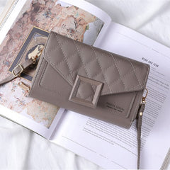 Stylish quilted mini shoulder bag in red