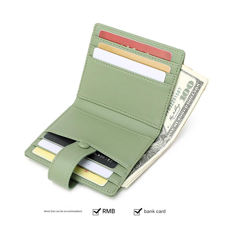 Fashionable wallet in grey for women