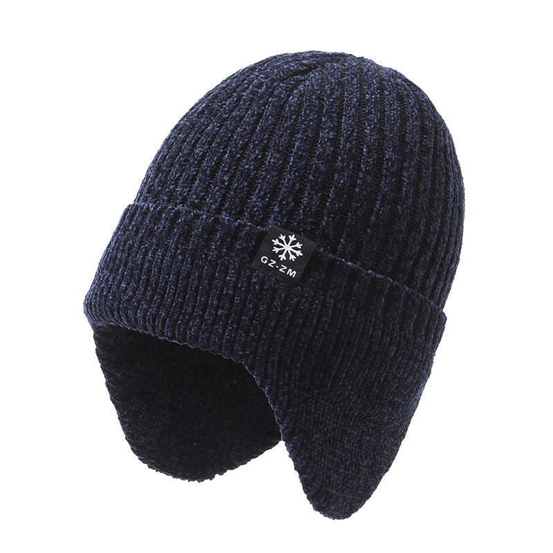 Comfortable one size fits all men’s winter beanie