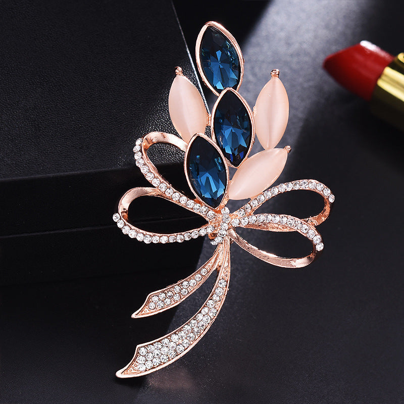 Trendy heart-shaped brooch showcased elegantly