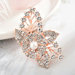 Gifting elegant rhinestone brooch to loved ones