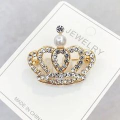 Stylish alloy pin with crown design