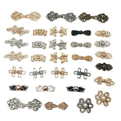 Stylish clasp displayed on costume
